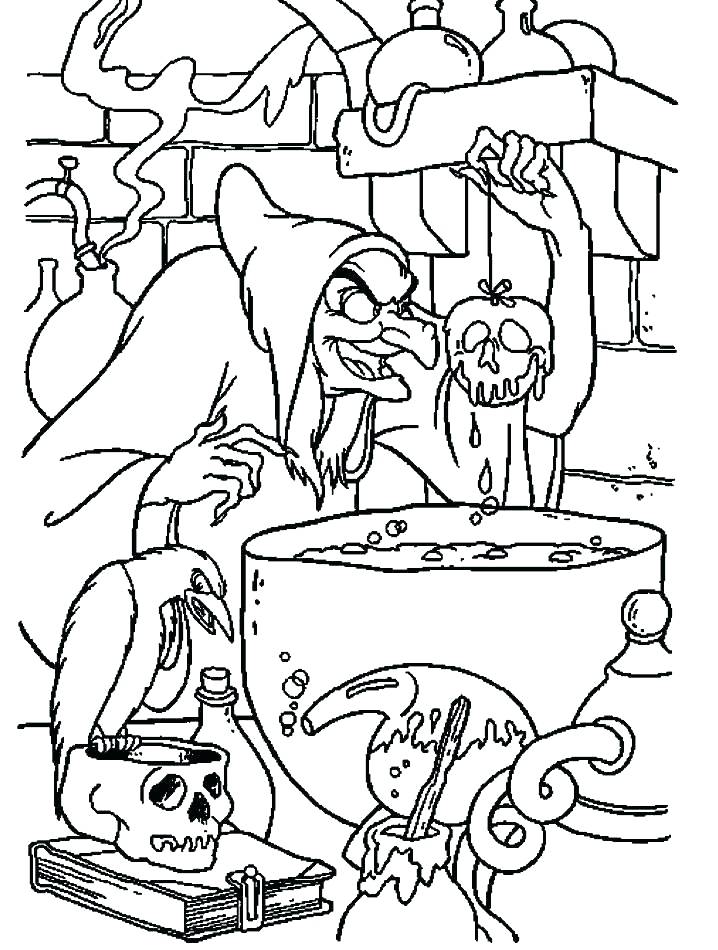Snow White And The Seven Dwarfs Coloring Pages at GetColorings.com