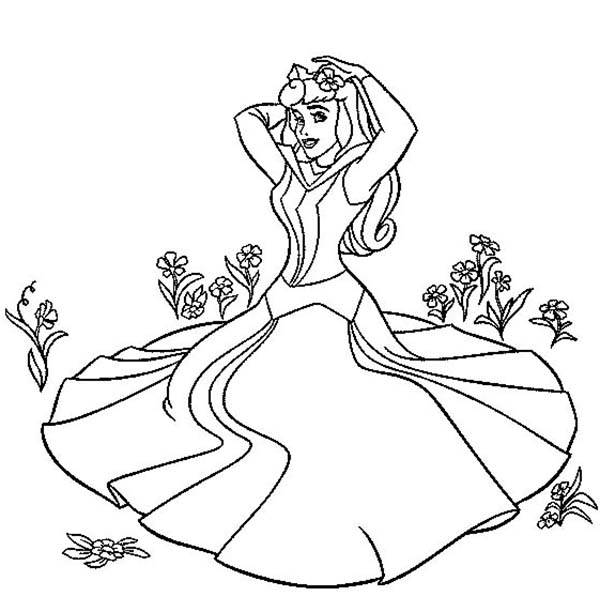 Princess Aurora Sitting On The Grass In Sleeping Beauty Coloring 600x612 Princess Aurora Sitting On The Grass In Sleeping Beauty Coloring