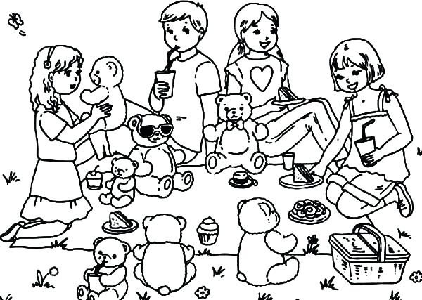 600x427 Coloring Pages Online Christmas Family Picnic Celebration On