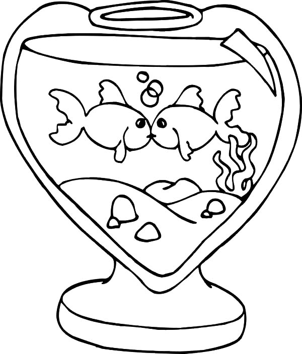600x704 Kissing Fish In Heart Shaped Fish Tank Coloring Pages