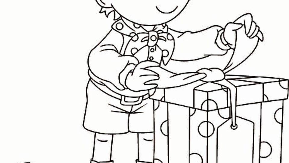 Elves Distributing Gifts Coloring Page Ftk Elf On The Shelf Pages 960x544 Elves Distributing Gifts Coloring Page Ftk Elf On The Shelf Pages