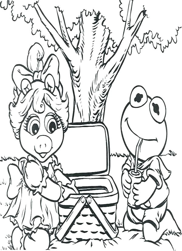 Kermit The Frog Coloring Page at GetColorings.com | Free printable ...