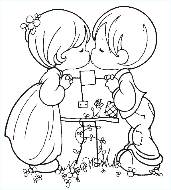 Manchester United Logo Soccer Coloring Pages 600x670 Manchester United Logo Soccer Coloring Pages