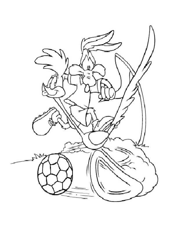 600x778 Roadrunner And Coyote Playing Football Coloring Pages Batch Coloring