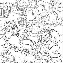 Snow White And The Seven Dwarfs Coloring Pages 220x220 Snow White And The Seven Dwarfs Coloring Pages